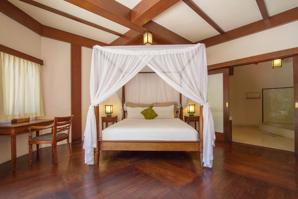 New Daria Villas * Seminyak (Bali)